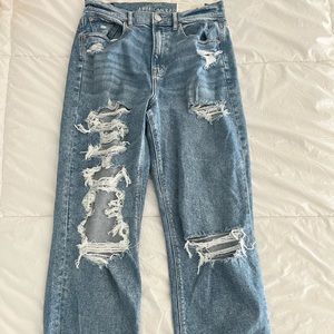 size 10 never worn american eagle jeans